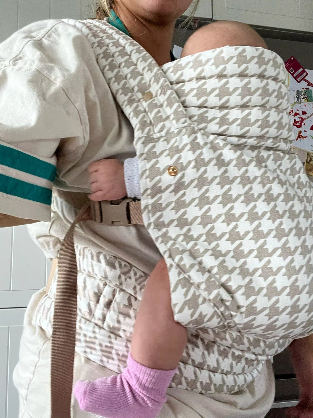 Comment laver un porte-bébé ? Conseils de lavage et d'entretien facile